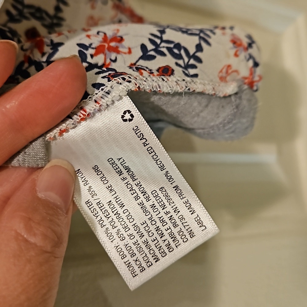 Xhilaration handkerchief style blouse Size XL - Picture 5 of 7